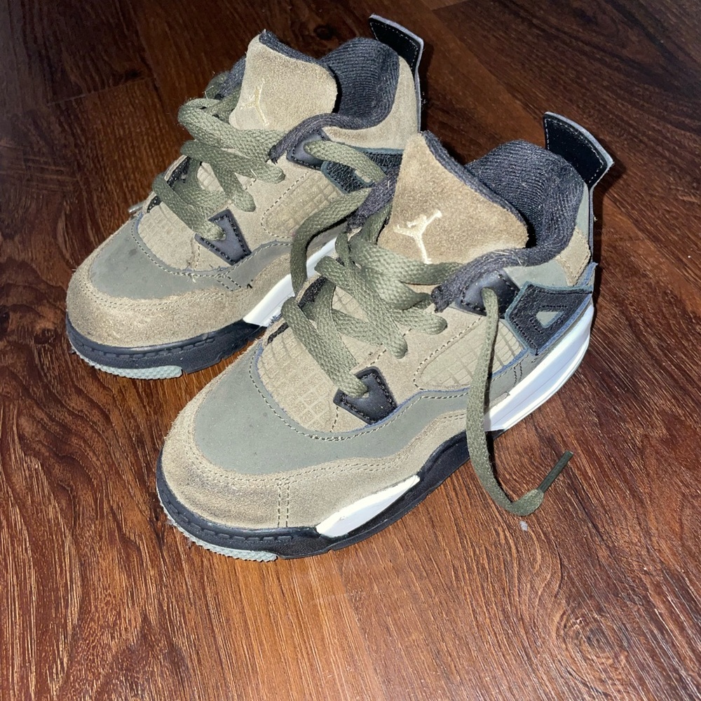 Toddler Jordan 4